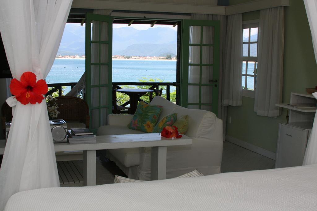 Pousada Ilha Do Papagaio Palhoça Chambre photo